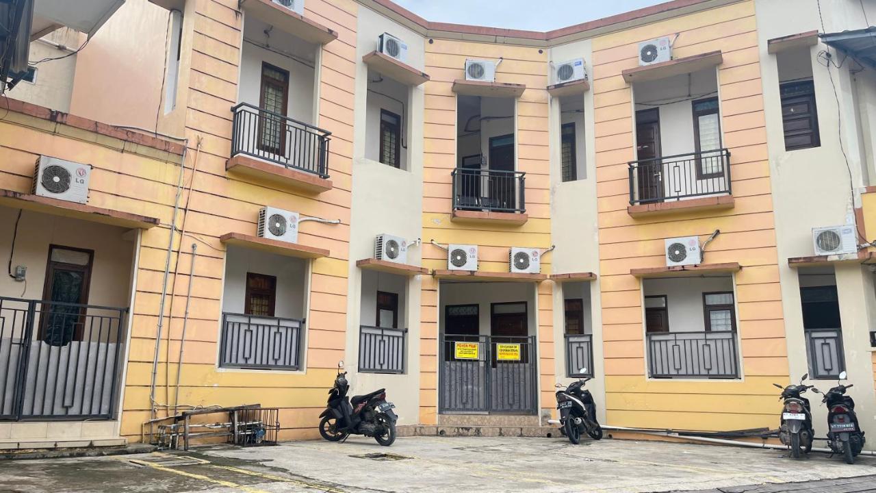 Oyo 93380 Penginapan Mangkoe Barokah Tanah Grogot Exteriör bild