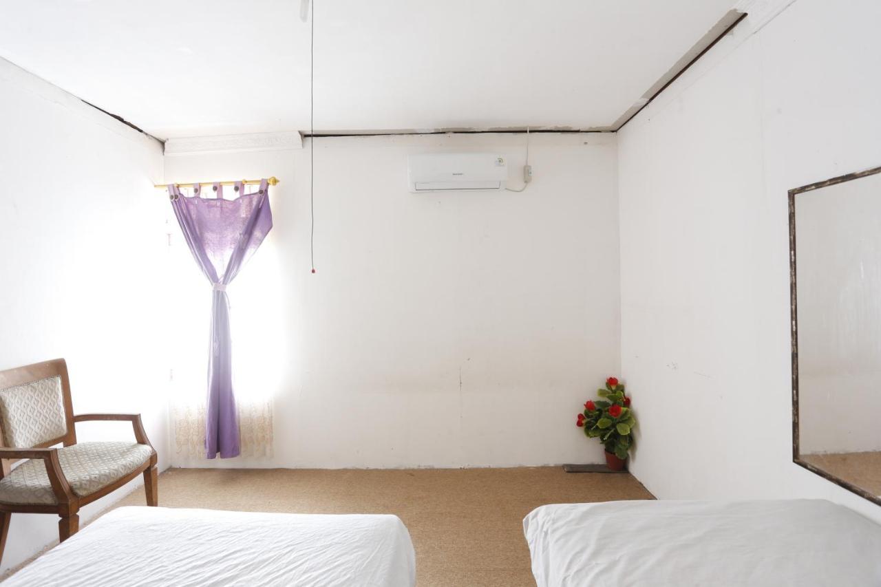 Oyo 93380 Penginapan Mangkoe Barokah Tanah Grogot Exteriör bild
